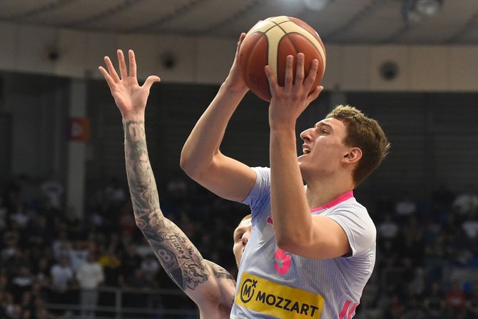 KK Crvena zvezda - KK Mega KK Crvena zvezda - KK Mega