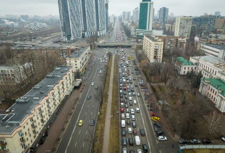 Ukrajina, Rat u Ukrajini, kijev, prazne ulice, Ruska invazija dan 1