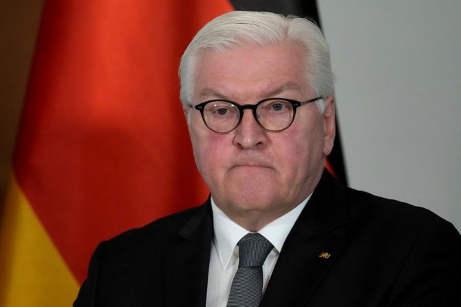 Frank Walter Steinmeier Frank Valter Štajnmajer