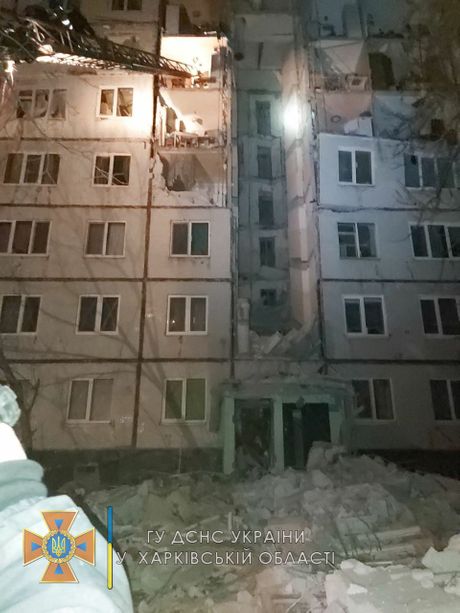 Harkov, uništena zgrada, Ukrajina, rat u Ukrajini