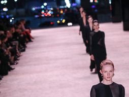 Moda revija Sen Loran Pariz Nedelja mode