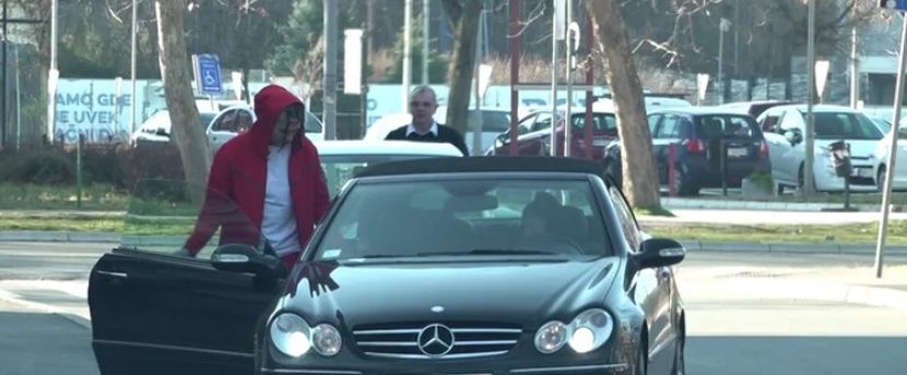 Ćerka folkera pliva u parama, a vozi auto od 3.500€: Odlučila se za skromnost, a orman joj vredniji od kuće