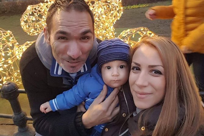 Porodica Sesartić Ana i Špiro Porodica Sesartić Ana i Špiro