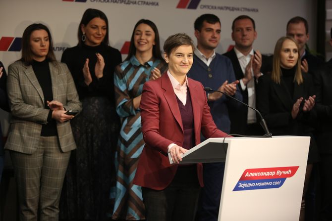 Sednica predsedništva SNS, Ana Brnabić