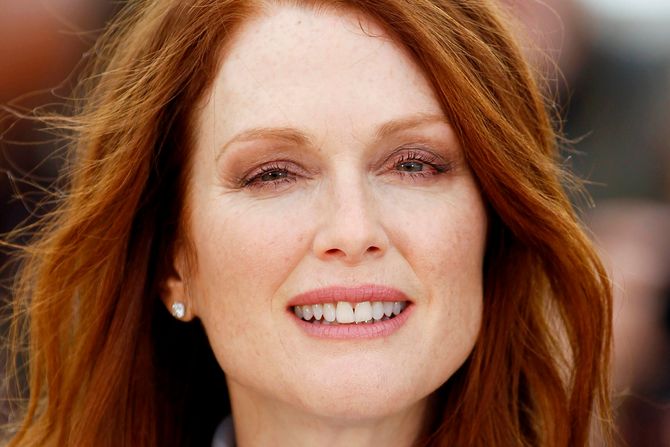 Džulijan Mur, Julianne Moore