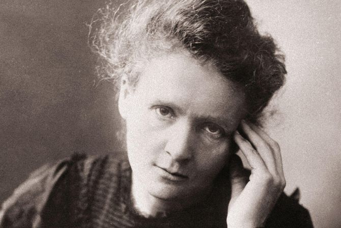 Marija Kiri, Marie Curie Marija Kiri, Marie Curie