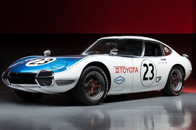 1967 TOYOTA-SHELBY 2000 GT