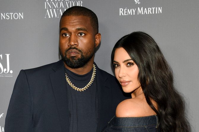 Kim Kardashian Kardasijan Kanje Vest Kanye West