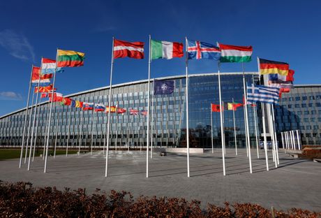 Zastave, NATO, Brisel