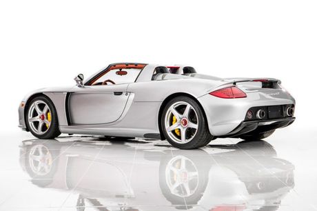 27-Mile 2004 Porsche Carrera GT For Sale