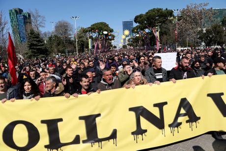 Albanija Tirana protesti zbog povećanja cena