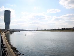 Beograd na vodi, Sava Promenada