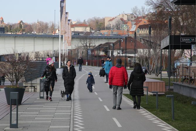 Beograd na vodi, Sava Promenada