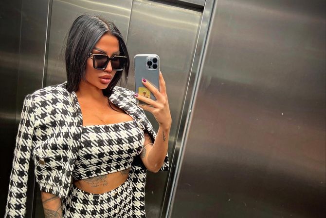 Tijana Ajfon Tijana Ajfon
