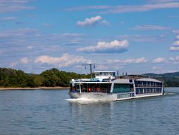 Viking kruzer, Beograd