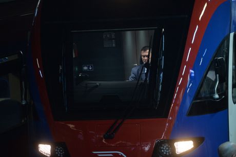 Aleksandar Vučić, brzi voz, Beograd, Novi Sad