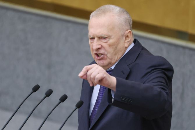 Vladimir Zhirinovsky, Vladimir Žirinovski