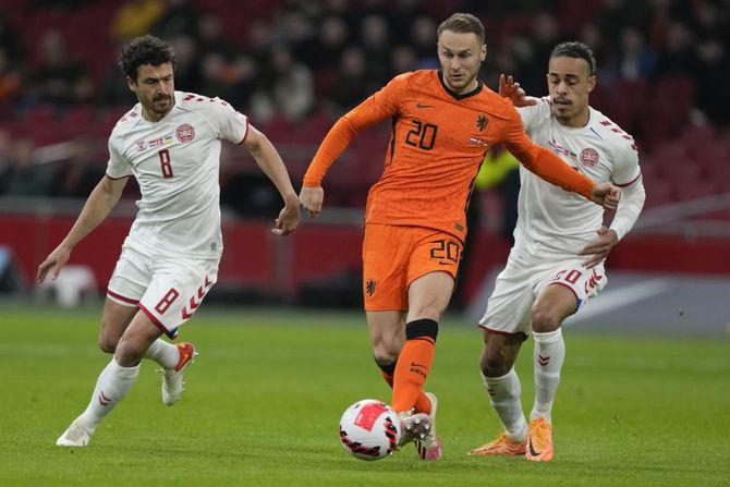 Tomas Dilejni, Jusuf Poulsen Tomas Dilejni, Jusuf Poulsen