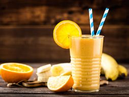 Smuti, sok, narandža, voće