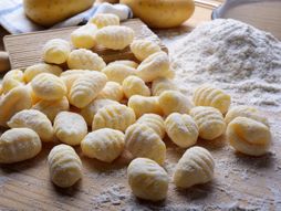 Gnocchi, Njoke, pasta, italijanska kuhinja