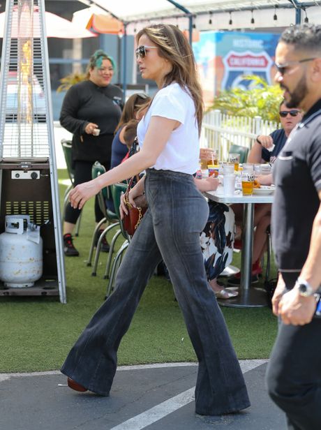 Dženifer Lopez, zvoncare Dženifer Lopez, zvoncare