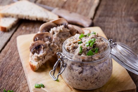 Veganski namaz, pašteta, posno, posna jela, šampinjoni, pečurke Veganski namaz, pašteta, posno, posna jela, šampinjoni, pečurke
