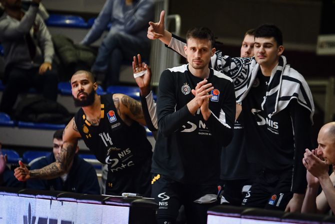 KK Partizan - KK Mornar