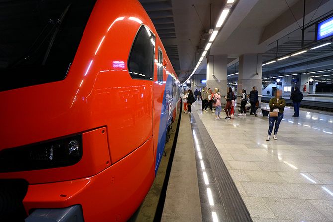 Voz Srbija voz Železnička stanica Beograd centar Prokop