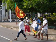 Šri Lanka, protesti, policijski čas