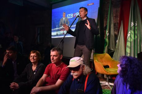 Izbori 2022 štab noć Nebojša Zelenović