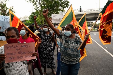 Šri Lanka, protesti, policijski čas
