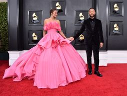 Chrissy Teigen, Krisi Tajgen, 64th Annual Grammy Awards - Arrivals