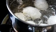 2 saveta kako da jaja ne pucaju u toku kuvanja: Biće savršena za farbanje