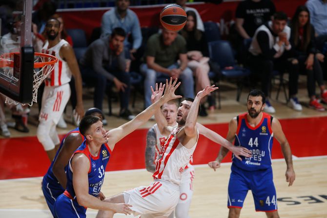 KK Crvena zvezda - KK Efes