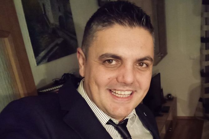 Bojan Marčeta Bojan Marčeta