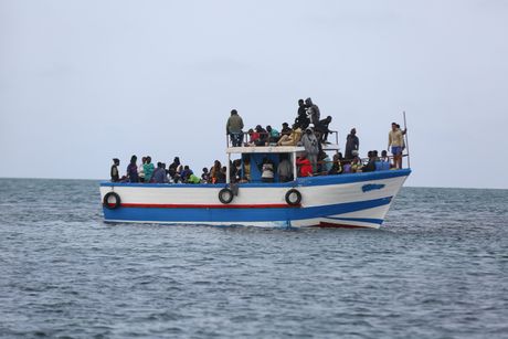 Tunis migranti čamac