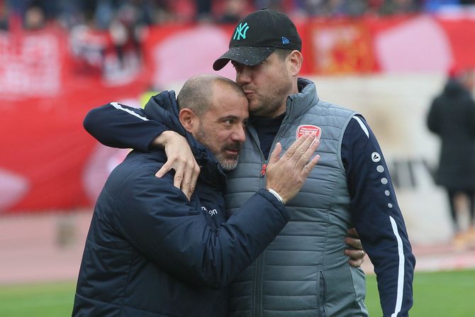 Nenad Lalatović, Dejan Stanković, Nenad Lalatović, FK Crvena zvezda, FK Radnički Kragujevac Nenad Lalatović, Dejan Stanković, Nenad Lalatović, FK Crvena zvezda, FK Radnički Kragujevac