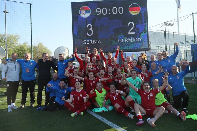 Ženska fudbalska reprezentacija Srbije, Srbija, Nemačka