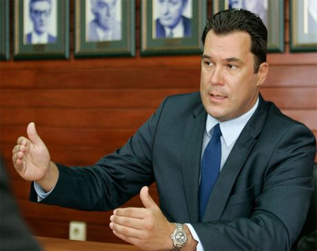 Neven Cvetičanin Neven Cvetičanin