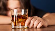 Visok krvni pritisak i alkohol: Ko je u riziku, koje su posledice i da li postoje benefiti?
