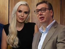 Ana Grozdanović, Aleksandar Vučić