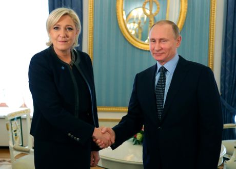 Marin Le Pen, Vladimir Putin Marin Le Pen, Vladimir Putin