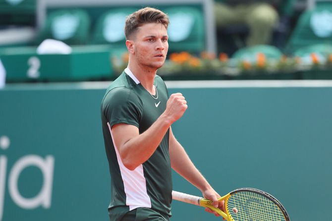 Miomir Kecmanović Miomir Kecmanović