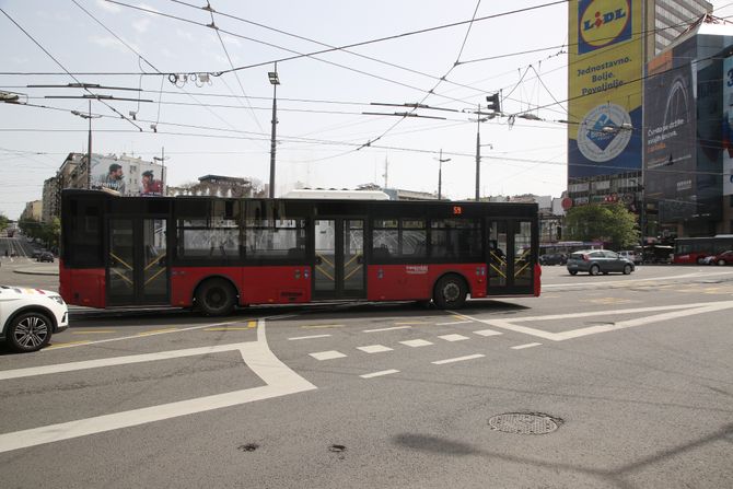 Prazan Beograd, Veliki Petak