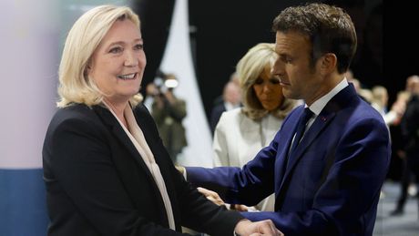 Marin Le Pen i Emanuel Makron