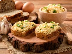 Namaz, pašteta, jaja