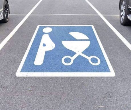 Parking mesto tverkuju pred bebama