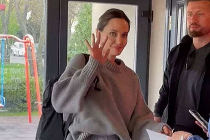 Anđelina Džoli Anđelina Džoli