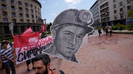 Prvi maj, Dan međunarodnog rada, Prvomajski miting radnici, aktivisti