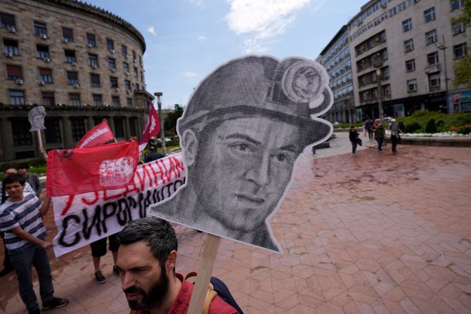 Prvi maj, Dan međunarodnog rada, Prvomajski miting radnici, aktivisti